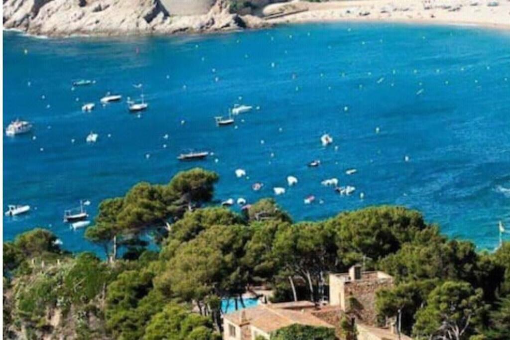 Tossa De Mar, Miramar Con Piscinaアパートメント エクステリア 写真