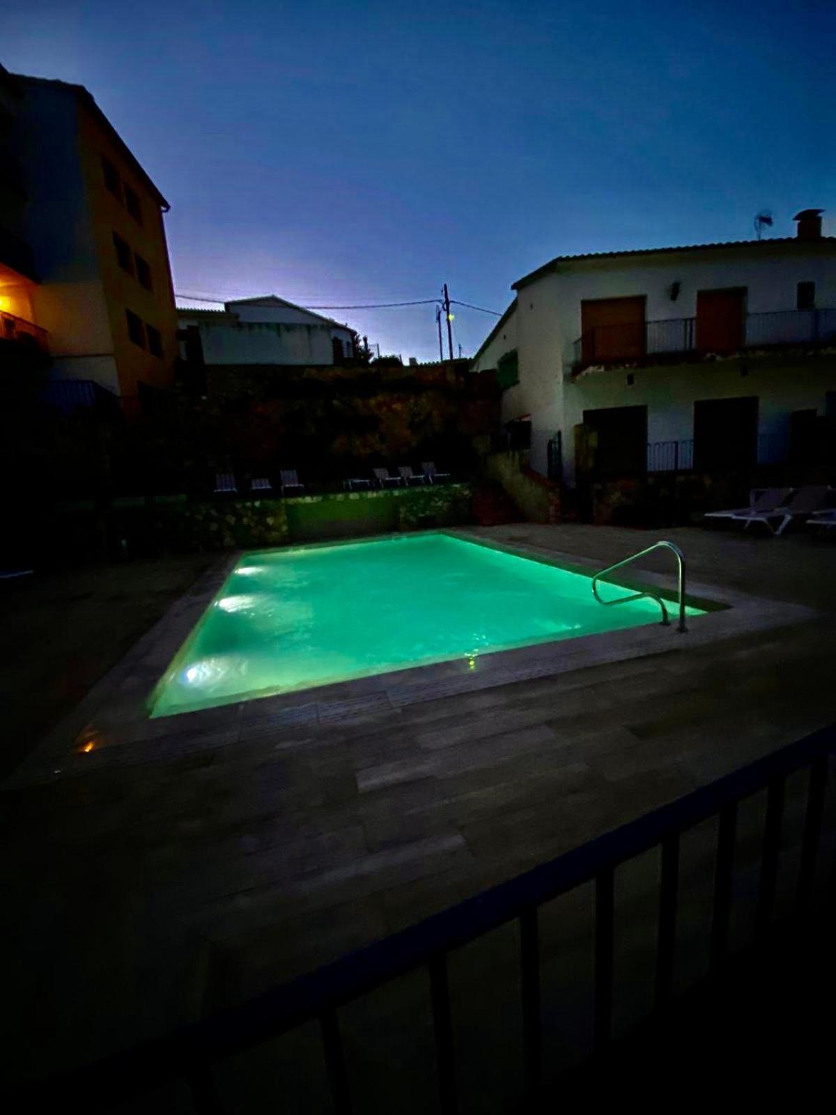 Tossa De Mar, Miramar Con Piscinaアパートメント エクステリア 写真